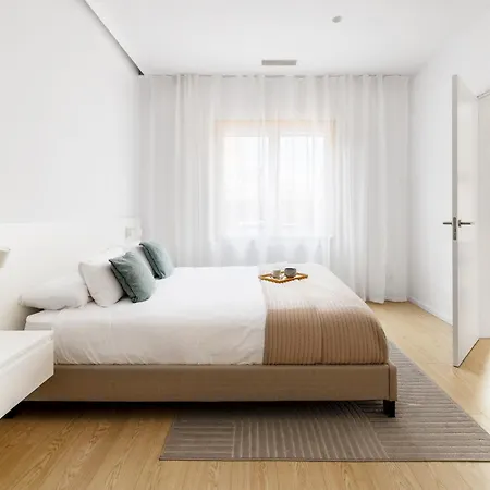 Apartment Penthouse With Large Terrace In Gracia Barcelona